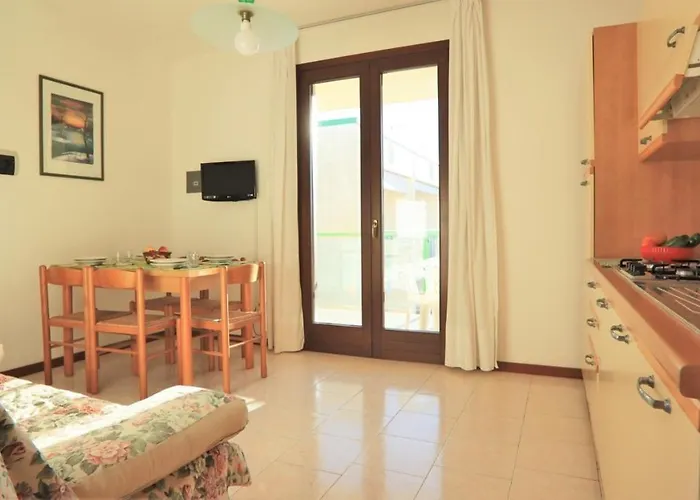 Villaggio Lia-gemini Μπιμπιόνε